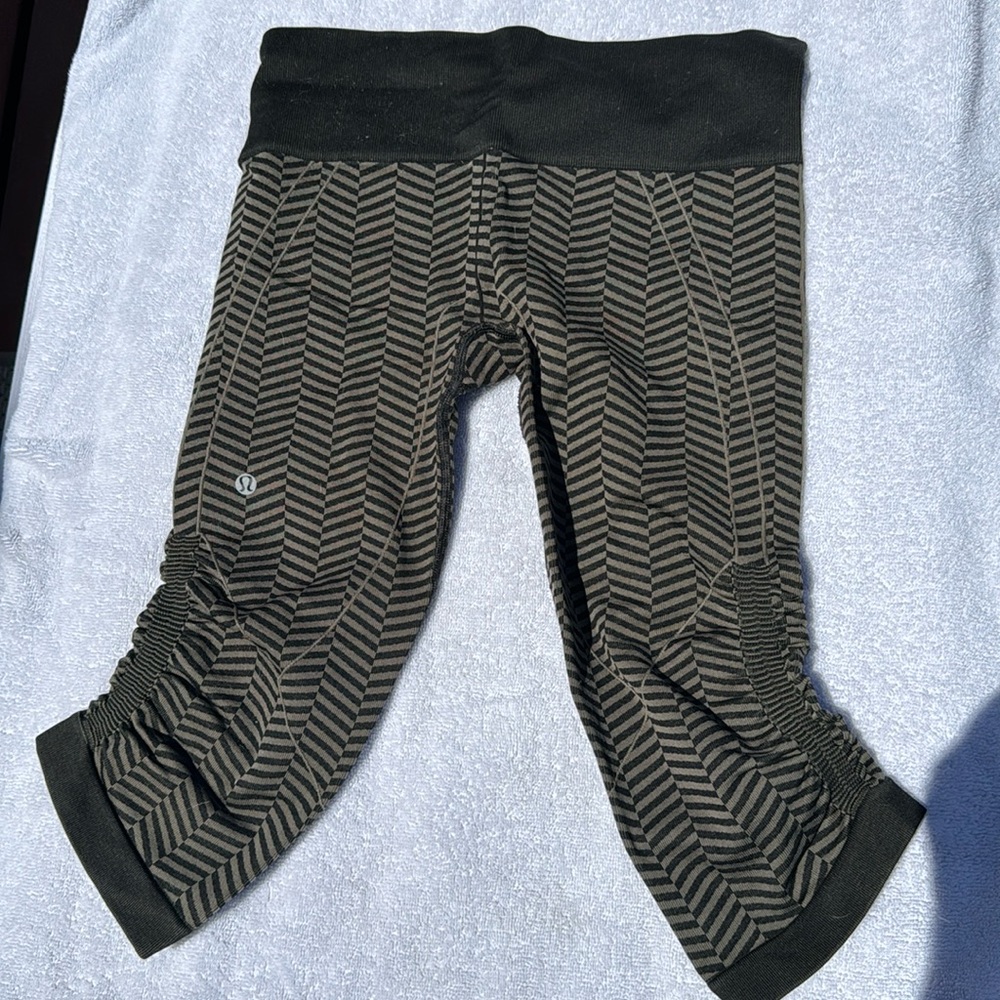 Lululemon Crop Leggings Green